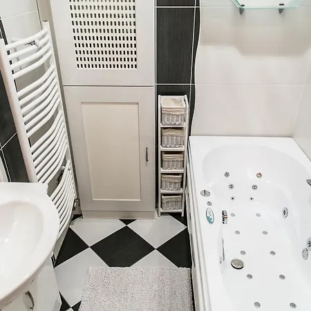 Apartment Close To Vaci Street *