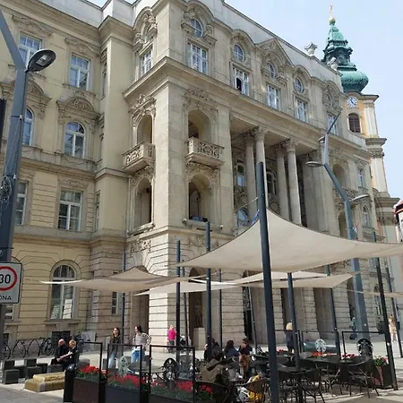 Apartment Close To Vaci Street Budapest